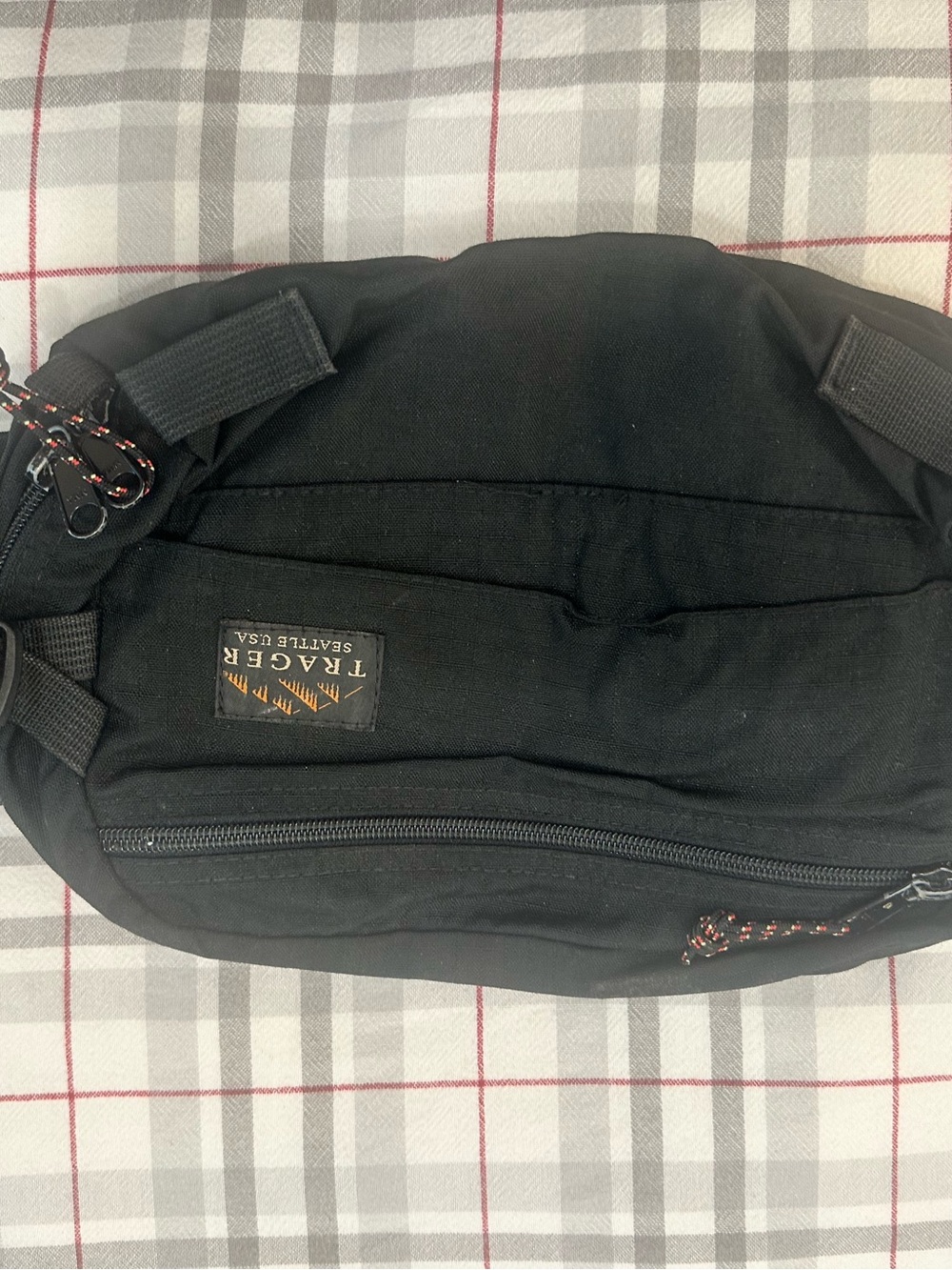 Black Men's Waist Bag - Durable Everyday Sling